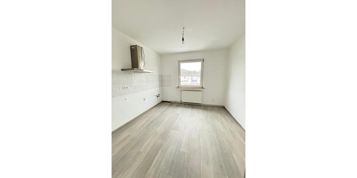 Etagenwohnung Hagen - 2 Zimmer, 63 m&sup2;, 590&euro; | Angebot:25933957