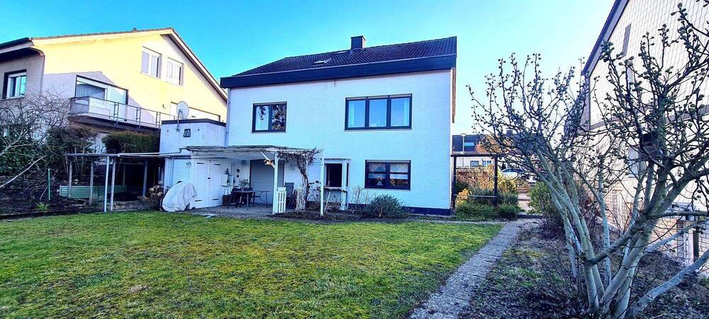 Mehrfamilienhaus, Wohnhaus Hagen Hohenlimburg - 7 Zimmer, 224 m&sup2;, 399.000&euro; | Angebot:25969944