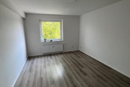 Wohnung Essen Stadtbezirk V - 1 Zimmer, 25 m&sup2;, 476&euro; | Angebot:26492769