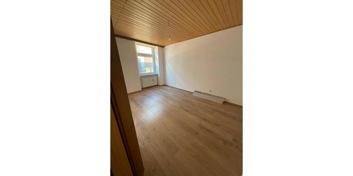 Erdgeschoßwohnung Wuppertal Elberfeld - 2 Zimmer, 50 m&sup2;, 520&euro; | Angebot:25992990