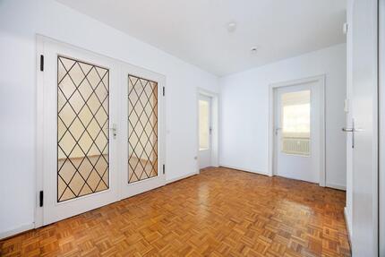 Wohnung Wuppertal Lichtenplatz - 3 Zimmer, 100 m&sup2;, 1.490&euro; | Angebot:26024011