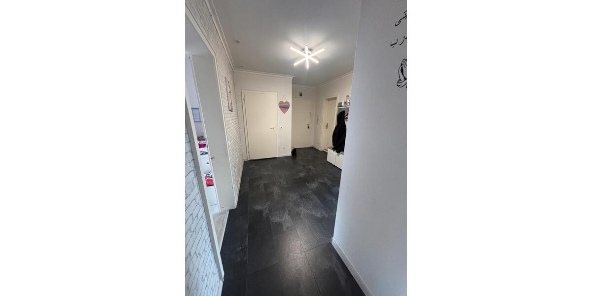 Etagenwohnung Essen Stadtbezirk VI - 3 Zimmer, 82 m&sup2;, 198.000&euro; | Angebot:26581885