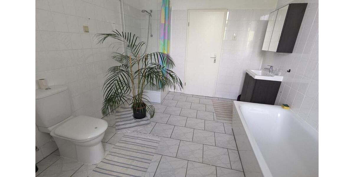 Etagenwohnung Wuppertal Gemarkung Langerfeld - 2 Zimmer, 71 m&sup2;, 114.900&euro; | Angebot:25594030