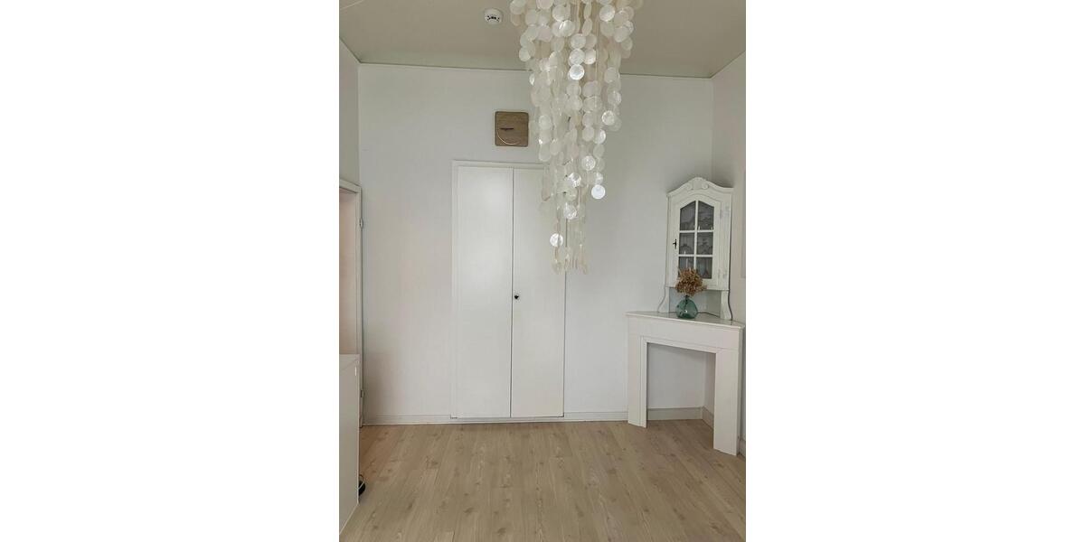 Erdgeschoßwohnung Düsseldorf Stadtbezirk 9 - 1.5 Zimmer, 30 m&sup2;, 750&euro; | Angebot:24774244