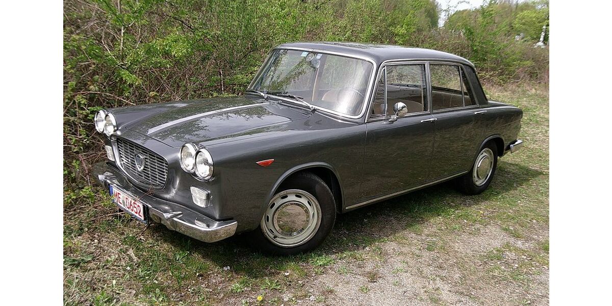 Lancia Flavia 22.300 km 22.500 &euro; Mettmann 40822