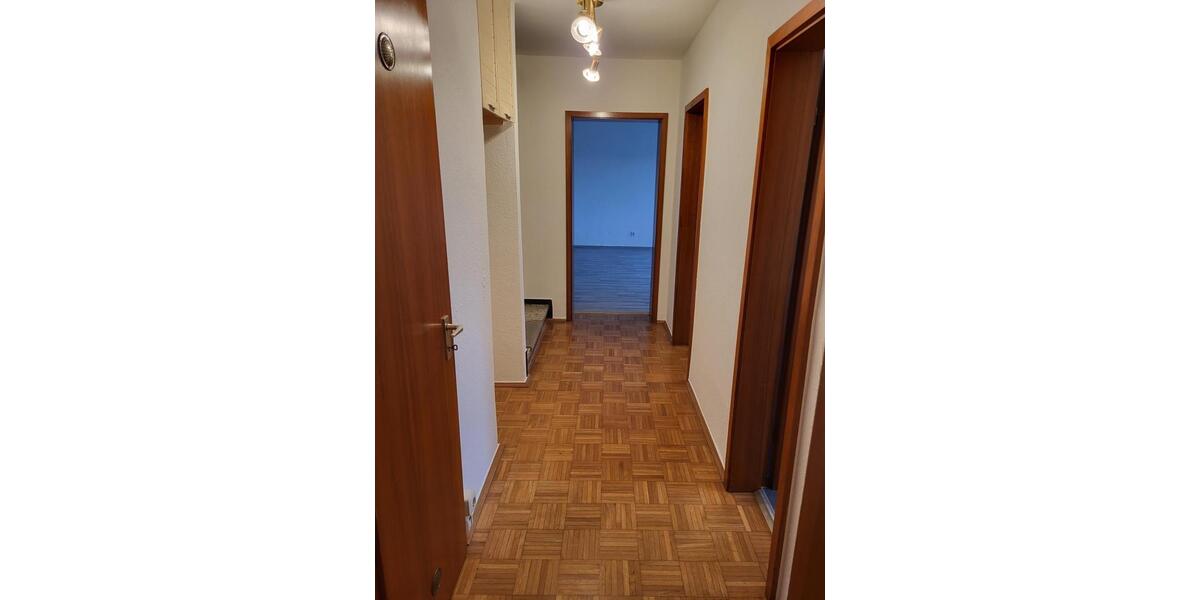 Etagenwohnung Essen Stadtbezirk III - 2 Zimmer, 65 m&sup2;, 460&euro; | Angebot:25538404