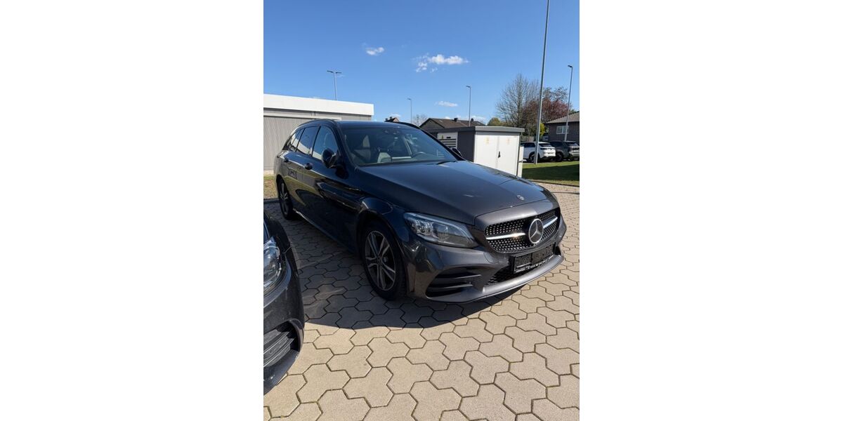 Mercedes-Benz C 300 198.000 km 21.450 &euro; Ratingen bei Düsseldorf 40878