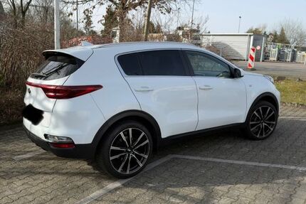 Kia Sportage 46.500 km 14.990 &euro; Remscheid 42897