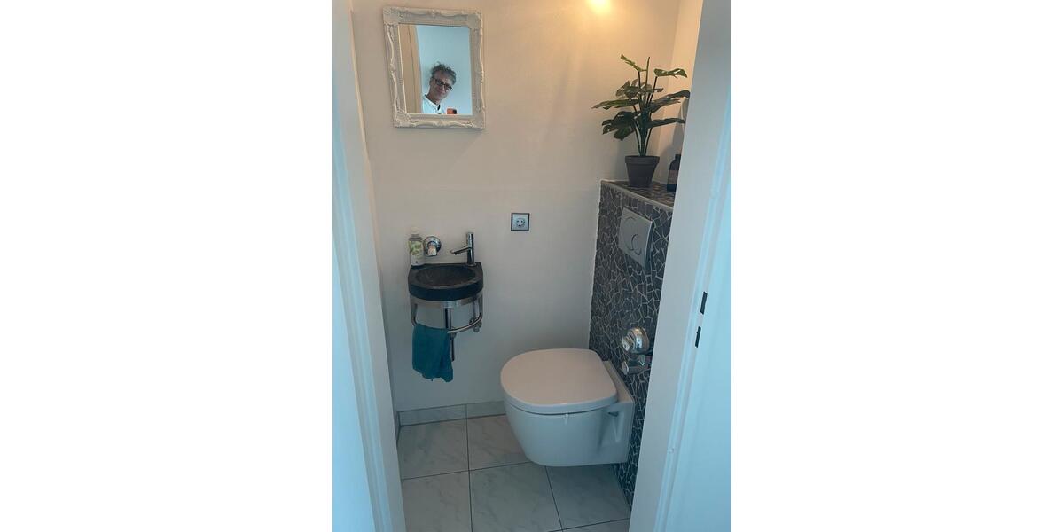 Einfamilienhaus Solingen Mitte - 1 Zimmer, 85 m&sup2;, 780&euro; | Angebot:25925501