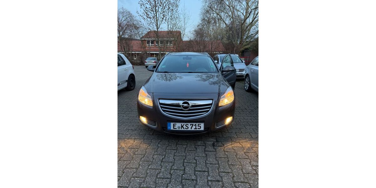 Opel Insignia 225.000 km 3.700 &euro; Essen 45326