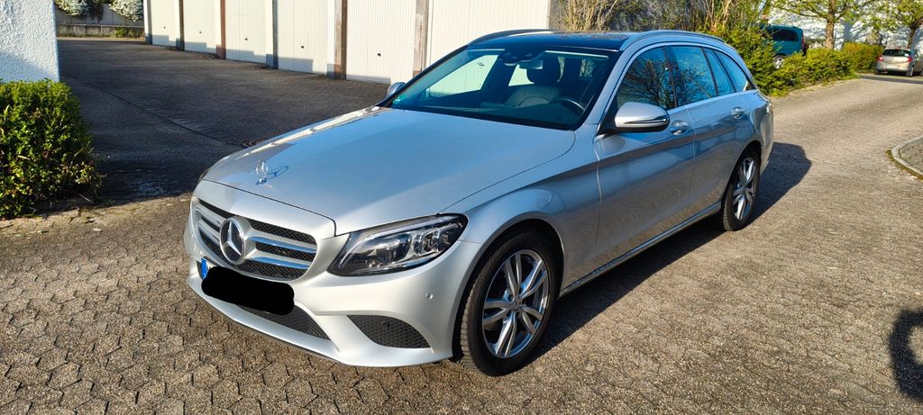 Mercedes-Benz C 180 79.800 km 21.900 &euro; Mettmann 40822