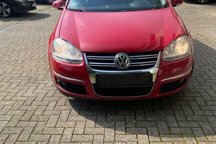VW Golf 184.000 km 3.650 &euro; Essen 45144