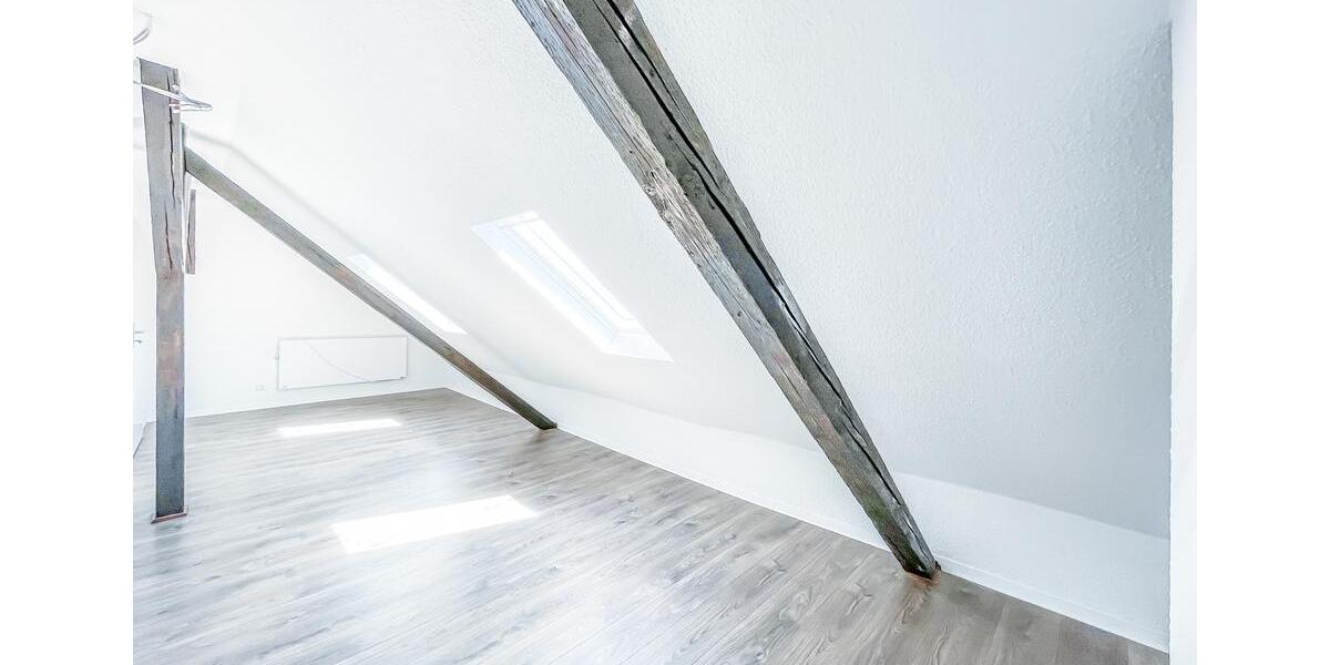 Dachgeschoßwohnung Bochum Bochum-Ost - 4.5 Zimmer, 100 m&sup2;, 680&euro; | Angebot:26348220