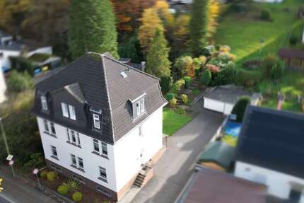 Haus Hagen Dahl - 9 Zimmer, 260 m&sup2;, 239.000&euro; | Angebot:25874900