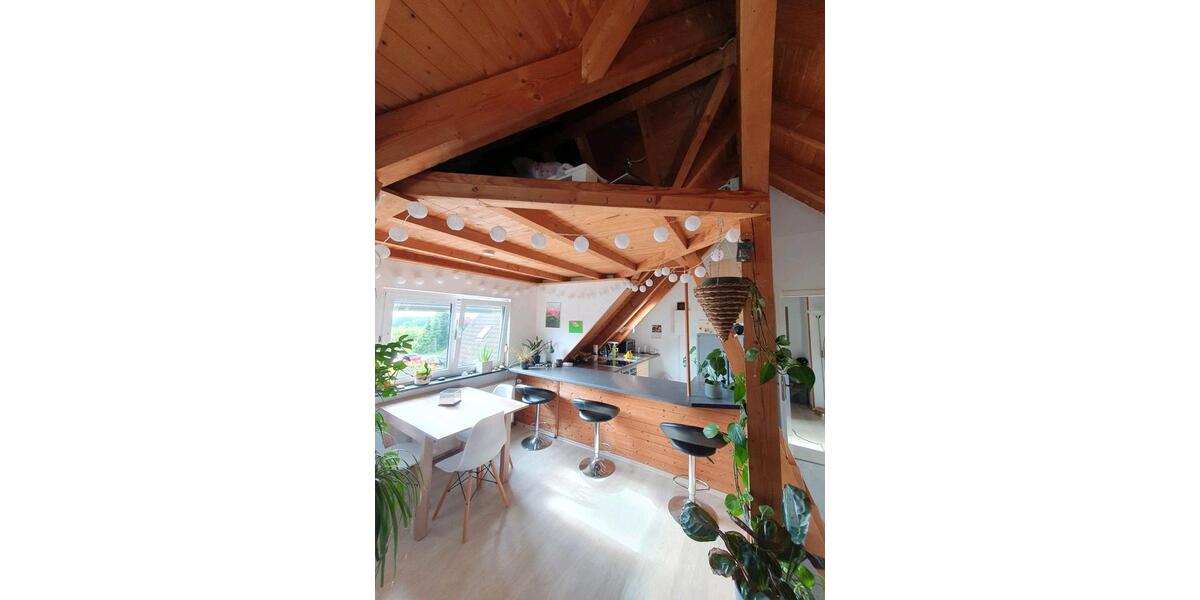 Dachgeschoßwohnung Wermelskirchen - 1.5 Zimmer, 58 m&sup2;, 588&euro; | Angebot:26535359