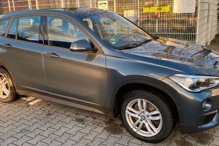 BMW X1 49.000 km 22.200 &euro; Düsseldorf 40225