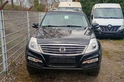 SsangYong REXTON 310.000 km 3.950 &euro; Essen 45326
