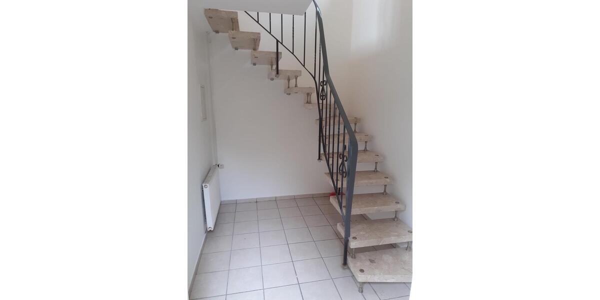 Etagenwohnung Ratingen Homberg - 1 Zimmer, 38 m&sup2;, 290&euro; | Angebot:26025031
