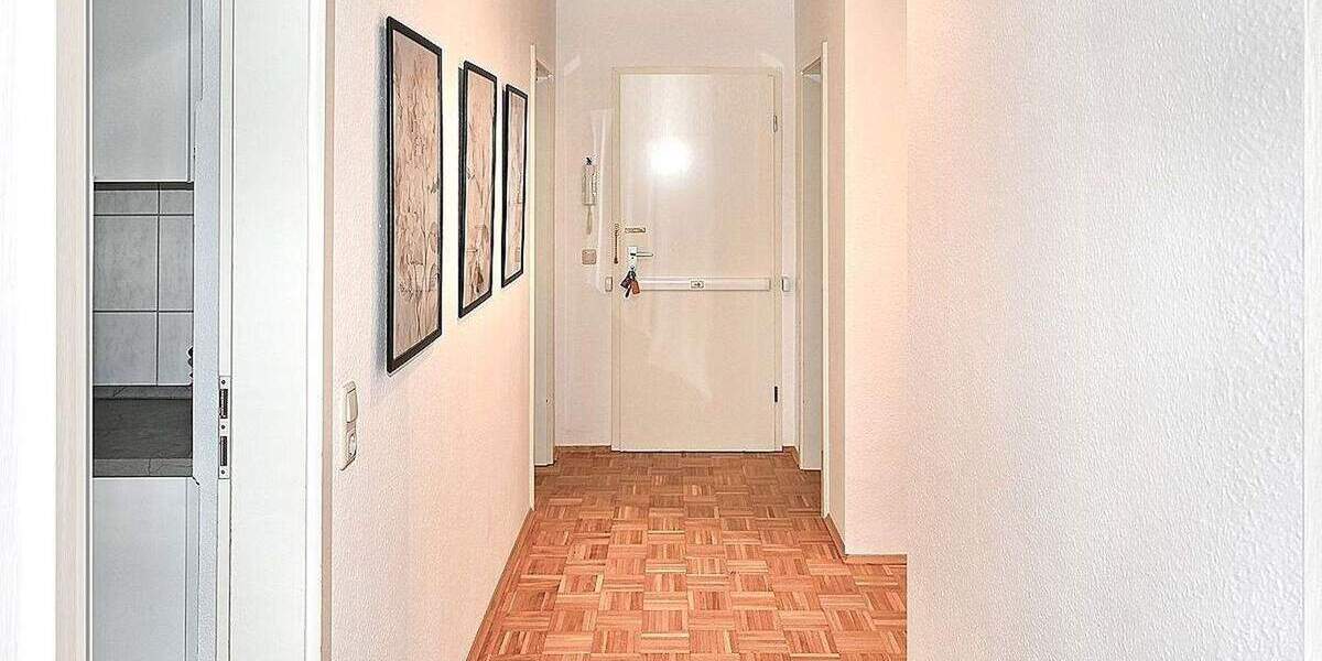 Etagenwohnung Bochum Stiepel - 4 Zimmer, 107 m&sup2;, 420.000&euro; | Angebot:25657492