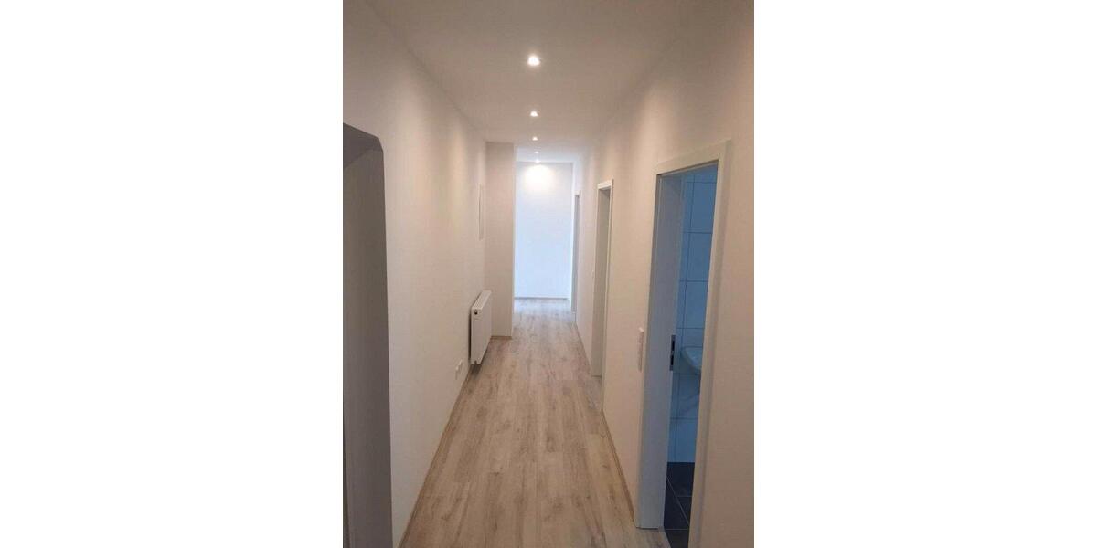 Hochparterre Witten - 5 Zimmer, 104 m&sup2;, 930&euro; | Angebot:26600467