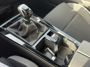 Opel Astra Edition KAM SHZ LHZ TEMPOMAT CAR PLAY ANDROI 12.540 km 25.990 &euro; HAAN 42781