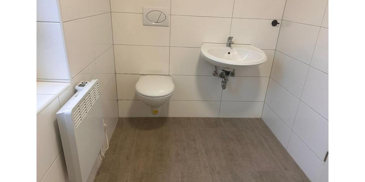 Etagenwohnung Gelsenkirchen Ückendorf - 2 Zimmer, 77 m&sup2;, 600&euro; | Angebot:25308380