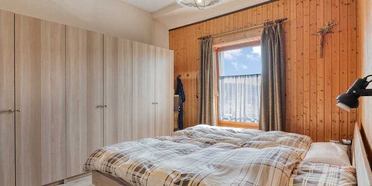 Einfamilienhaus Ratingen Ost - 9 Zimmer, 207 m&sup2;, 496.700&euro; | Angebot:26656916