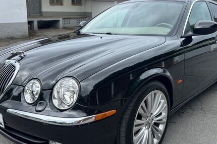Jaguar S-Type 175.900 km 9.490 &euro; Solingen 42653