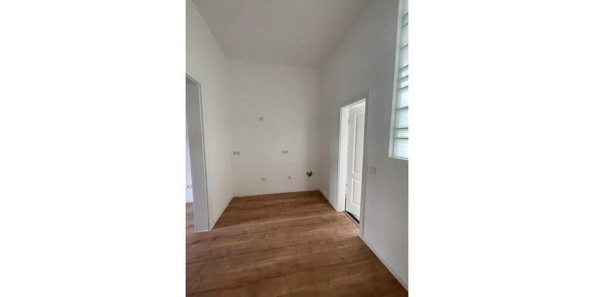 Erdgeschoßwohnung Mettmann - 1 Zimmer, 30 m&sup2;, 330&euro; | Angebot:24870961