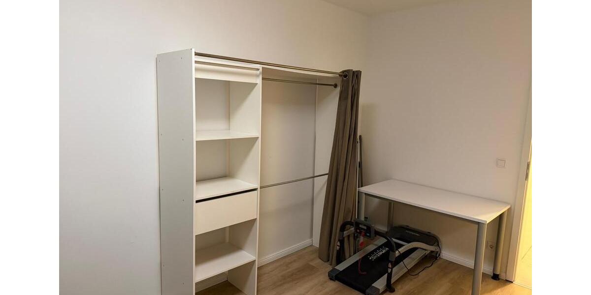 Etagenwohnung Düsseldorf Oberbilk - 2 Zimmer, 45 m&sup2;, 875&euro; | Angebot:26504017