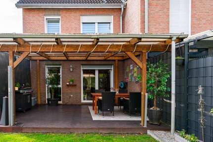 Haus Solingen Mitte - 4 Zimmer, 128 m&sup2;, 475.000&euro; | Angebot:25472162