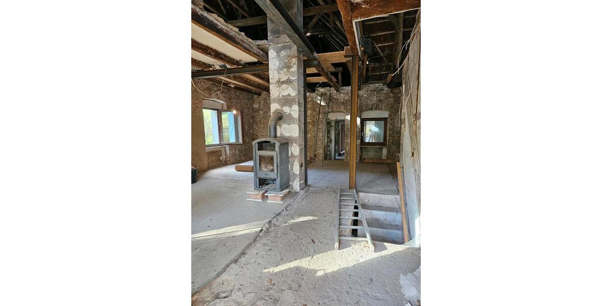 Einfamilienhaus Wipperfürth - 8 Zimmer, 170 m&sup2;, 210.000&euro; | Angebot:23712641