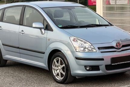 Toyota Corolla Verso 112.000 km 5.300 &euro; Essen 45329