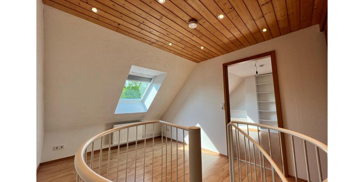 Maisonettenwohnung Velbert Pöthen - 3 Zimmer, 79 m&sup2;, 800&euro; | Angebot:26549833