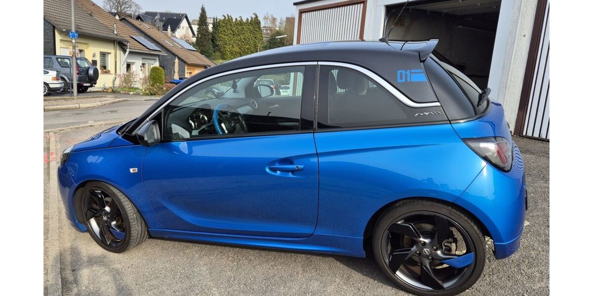 Opel Adam 39.300 km 8.999 &euro; Wermelskrichen 42929