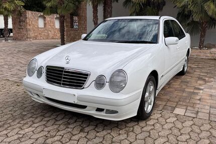 Mercedes-Benz E 220 179.022 km 6.000 &euro; LANGENFELD 40764