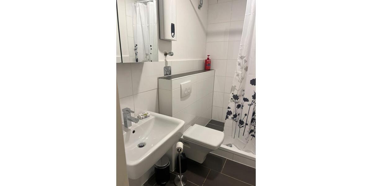 Etagenwohnung Wuppertal Brill - 1.5 Zimmer, 43 m&sup2;, 490&euro; | Angebot:26453820