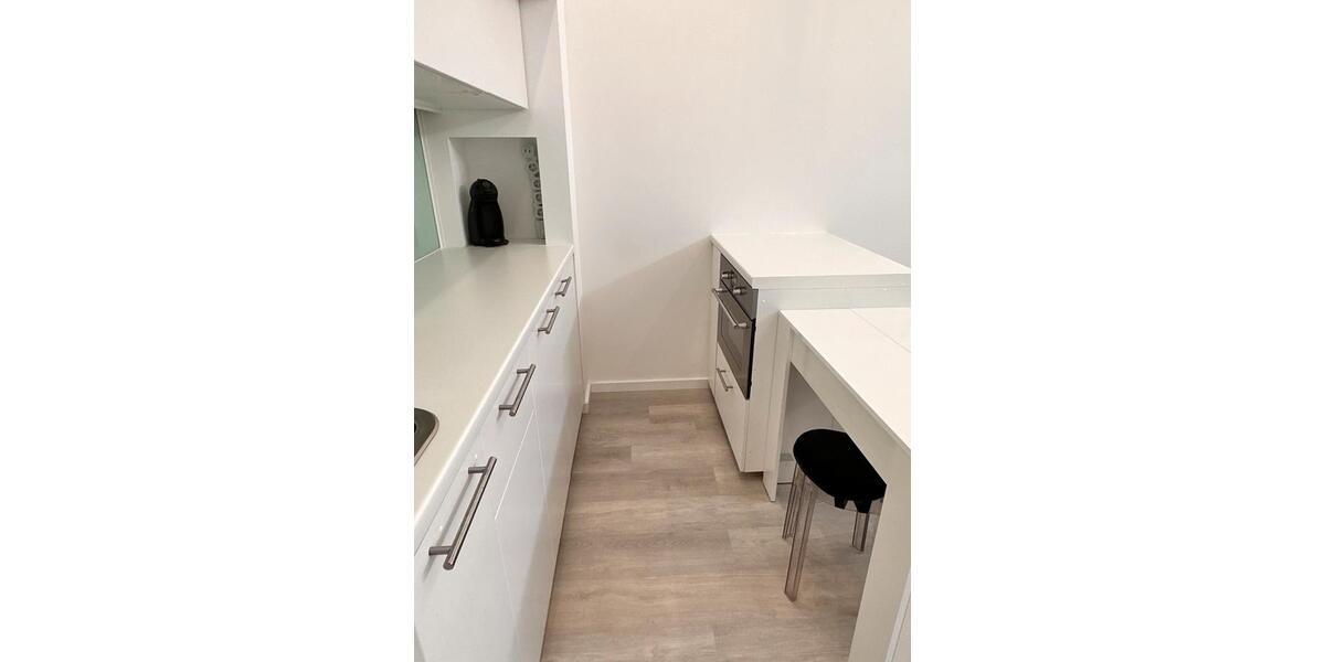 Etagenwohnung Düsseldorf Oberbilk - 2 Zimmer, 36 m&sup2;, 820&euro; | Angebot:26614532