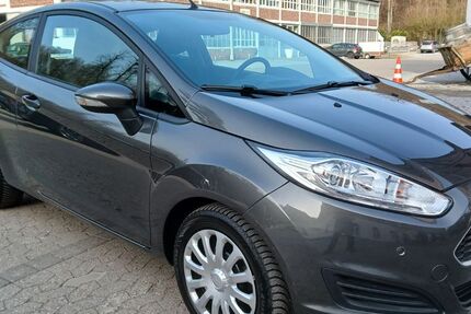Ford Fiesta 114.000 km 6.950 &euro; Ratingen 40882