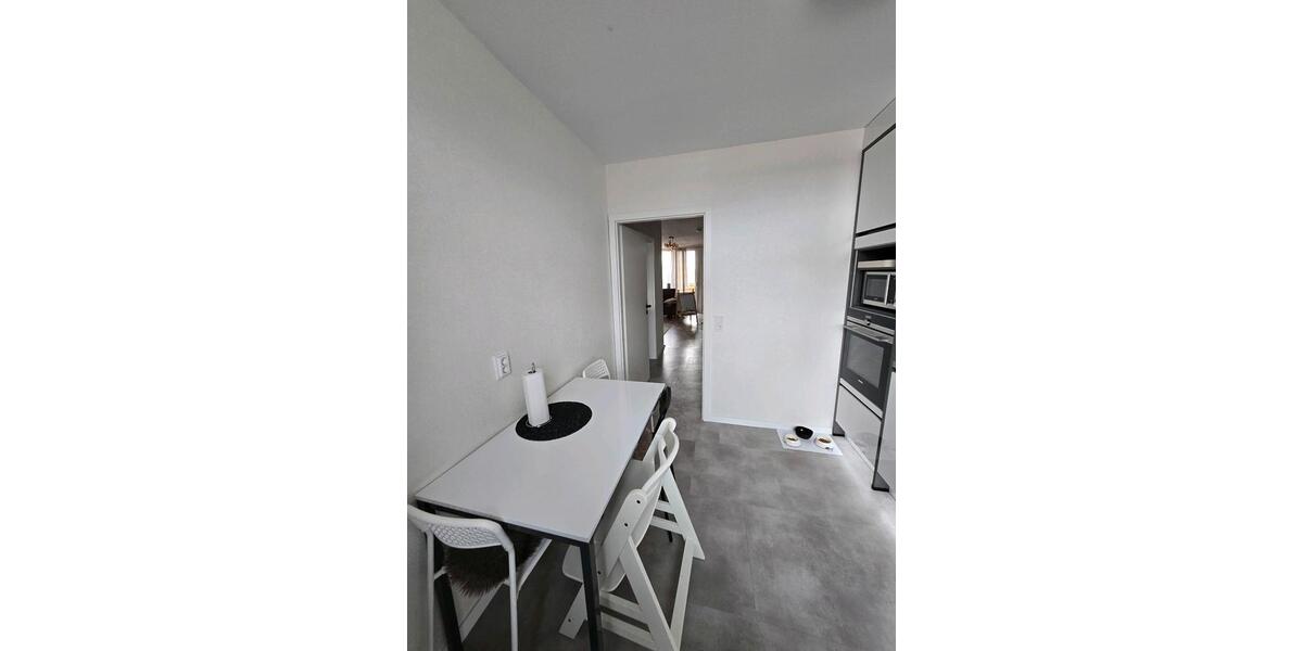 Etagenwohnung Ratingen Tiefenbroich - 3 Zimmer, 92 m&sup2;, 300.000&euro; | Angebot:26517243