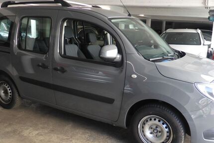 Mercedes-Benz Citan 65.000 km 13.550 &euro; Düsseldorf 40223