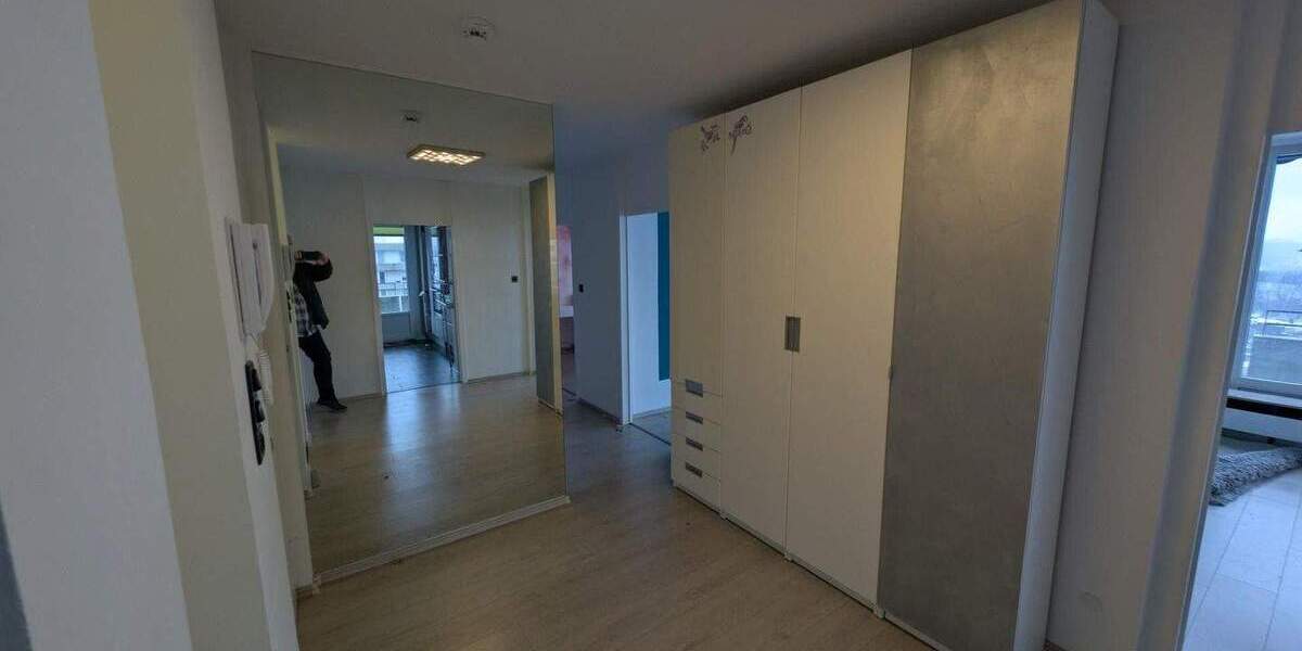 Etagenwohnung Wuppertal Elberfeld - 3 Zimmer, 92 m&sup2;, 229.000&euro; | Angebot:25760371