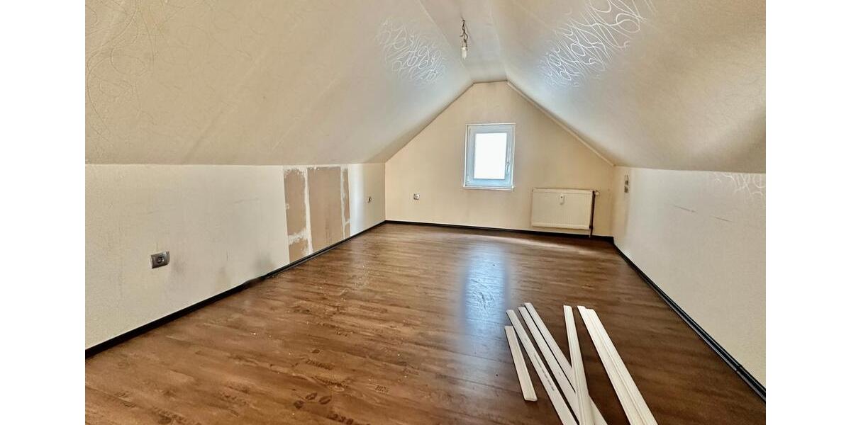 Etagenwohnung Mülheim an der Ruhr Broich - 4.5 Zimmer, 90 m&sup2;, 990&euro; | Angebot:26615955