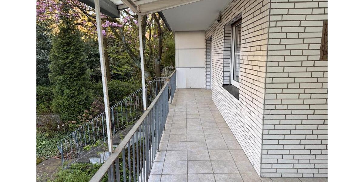 Erdgeschoßwohnung Gelsenkirchen Gelsenkirchen-Mitte - 3.5 Zimmer, 125 m&sup2;, 1.500&euro; | Angebot:26538381