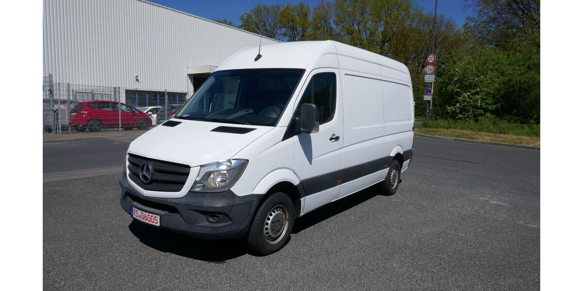 Mercedes-Benz Sprinter 136.000 km 14.697 &euro; Remscheid 42897
