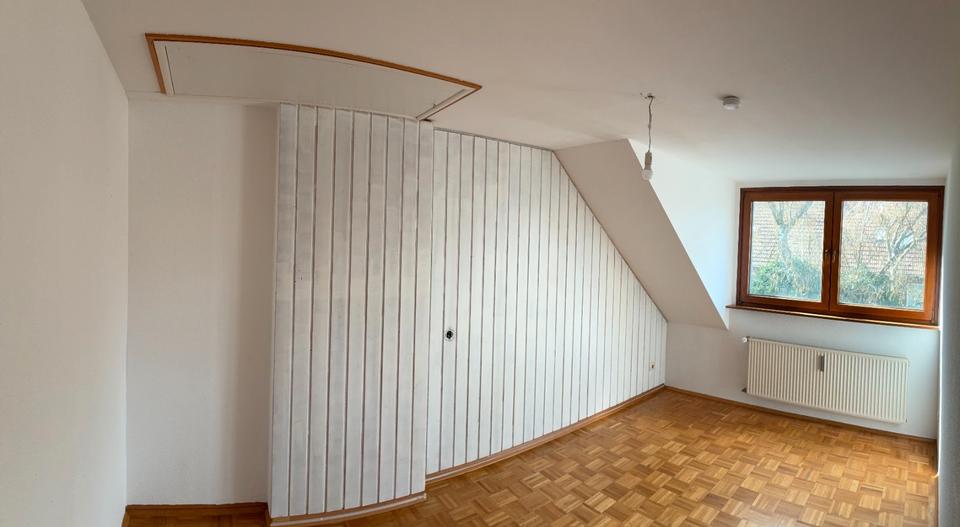 Etagenwohnung Essen Stadtbezirk III - 3.5 Zimmer, 88 m&sup2;, 879&euro; | Angebot:26021491