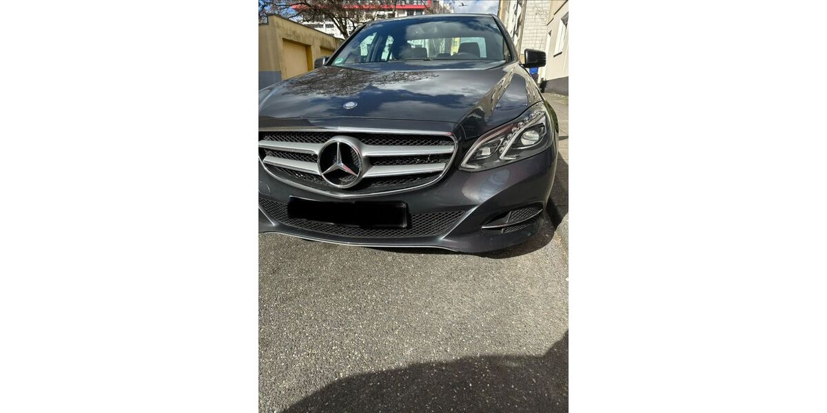 Mercedes-Benz E 220 528.834 km 8.500 &euro; wuppertal 42281