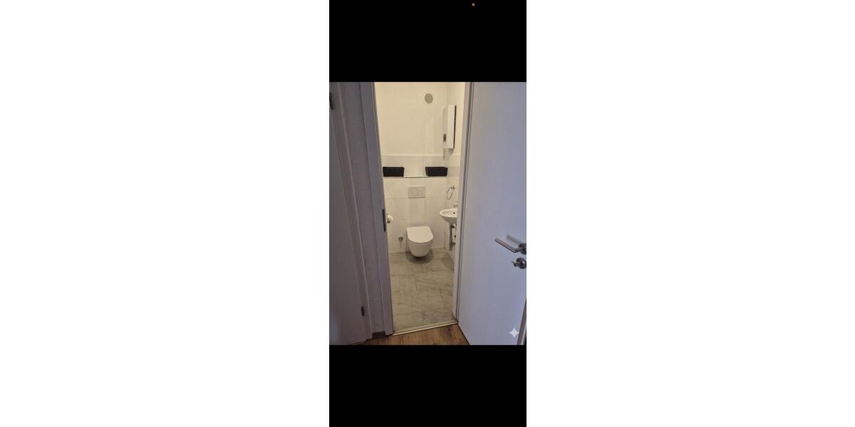 Etagenwohnung Velbert Pöthen - 4 Zimmer, 120 m&sup2;, 1.150&euro; | Angebot:26482667