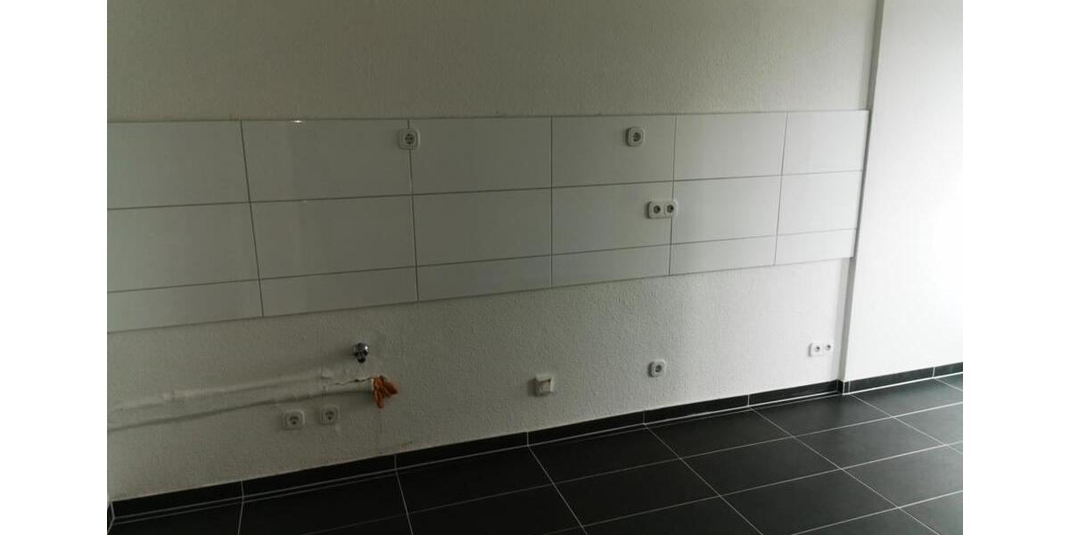 Etagenwohnung Velbert Velbert-Mitte - 3 Zimmer, 77 m&sup2;, 579&euro; | Angebot:26615953