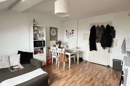 Wohnung Düsseldorf Düsseltal - 3 Zimmer, 80 m&sup2;, 199.000&euro; | Angebot:26111420